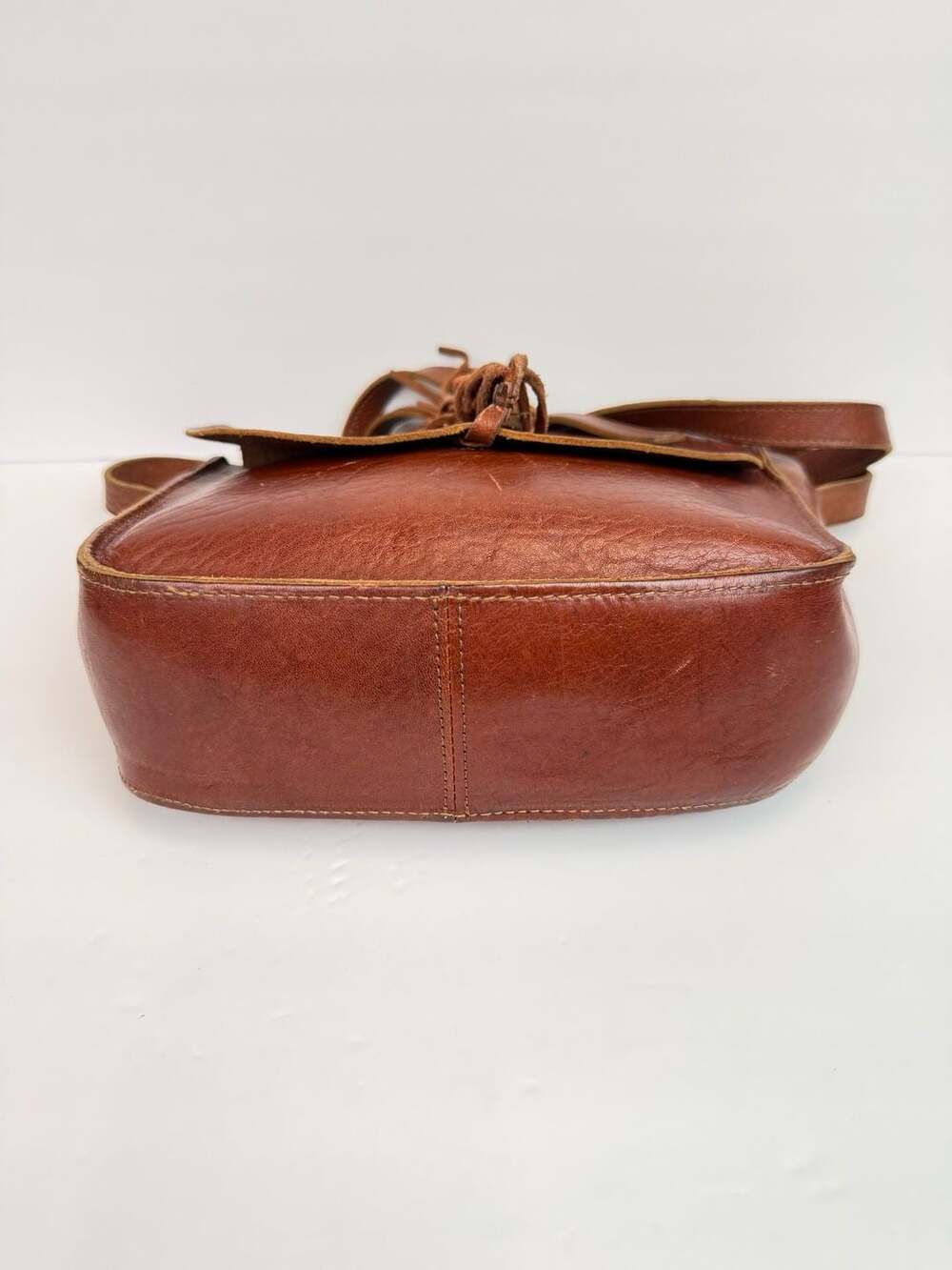 Lucky Brand Vall Leather Crossbody Bag with Tassel - Picture 7 of 8
